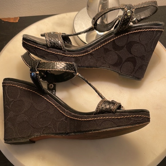 Size 6 Coach “MaryAlice” python wedge sandals. - Picture 4 of 4